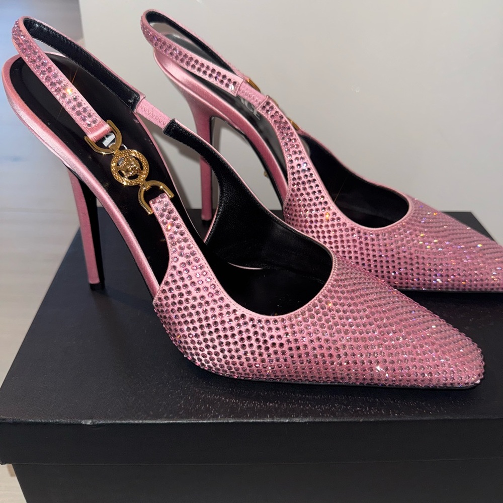 Versace crystal Elegant Pink Slingback Heels never worn!